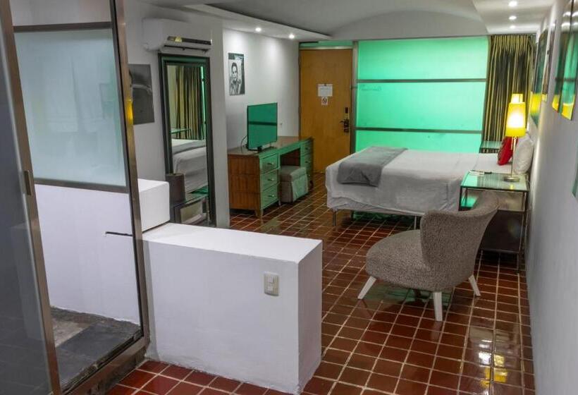 غرفة قياسية سرير كينج, Mayafair Design