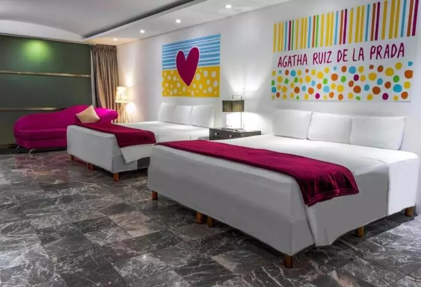 Standard-huone, Mayafair Design