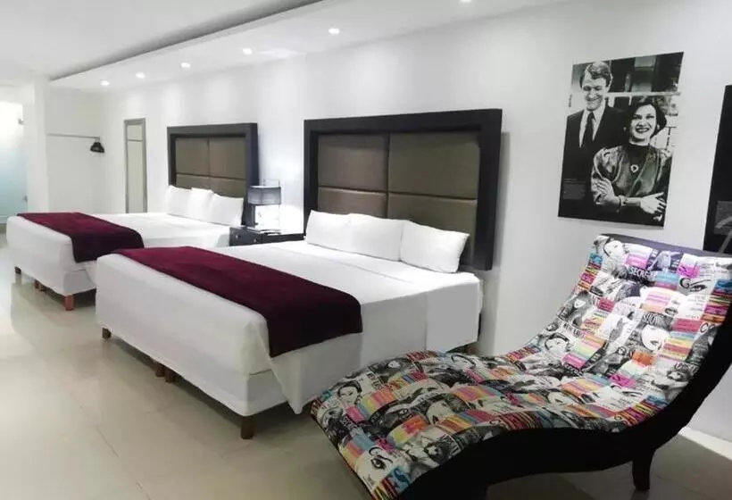 Standard-huone, Mayafair Design