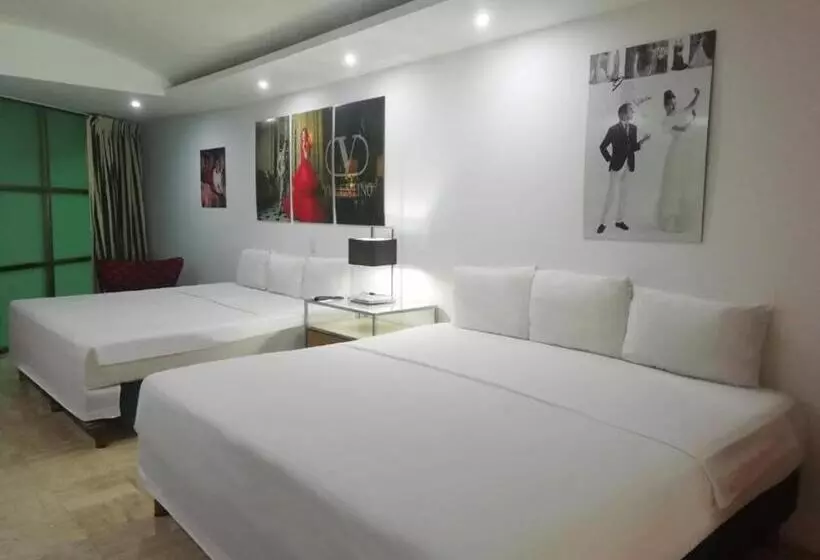 Standard-huone, Mayafair Design