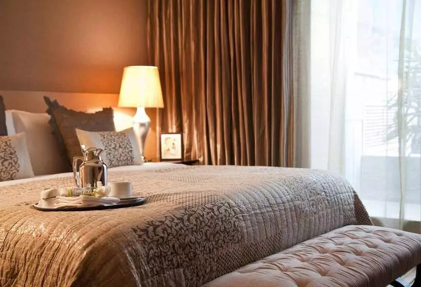 プレミアムルーム, The Leela Ambience Gurugram Hotel & Residences   The Luxury Urban Sanctuary