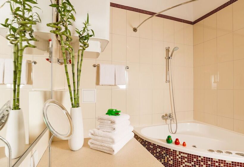 Apartament 1 Sypialnia, Senator Victory Square