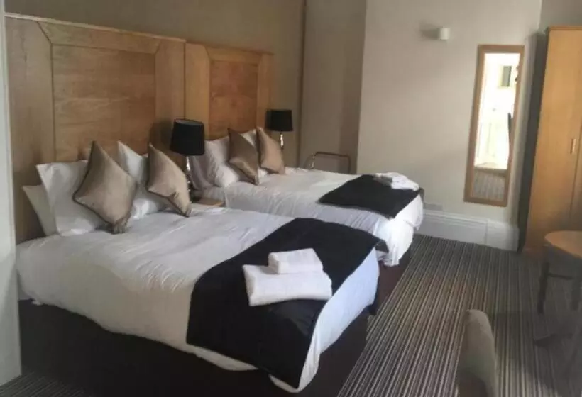 ファミリールーム, The Castle Hotel Neath