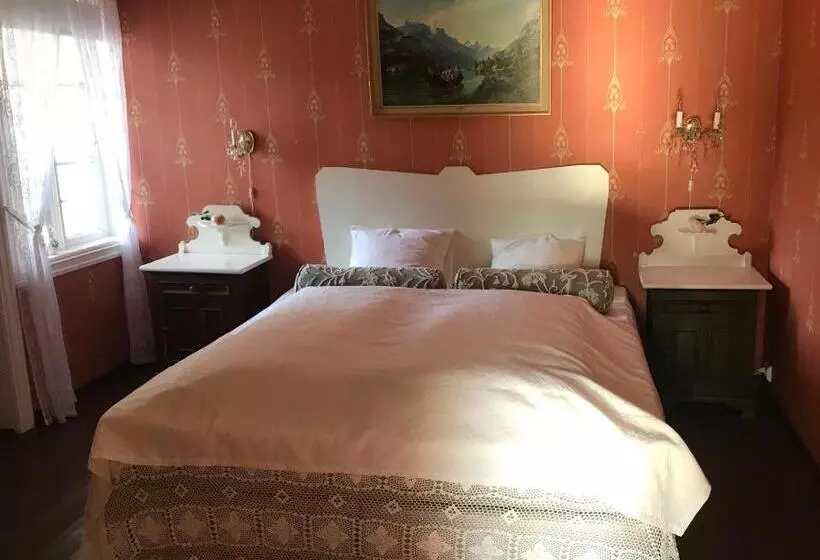 سوئیت با تخت بزرگ, Visnes Hotel Stryn