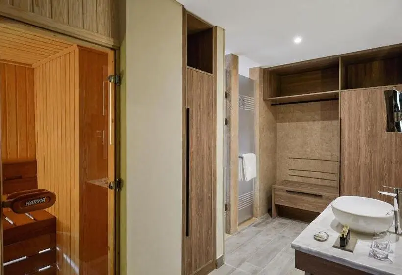 Standard Room Double Bed