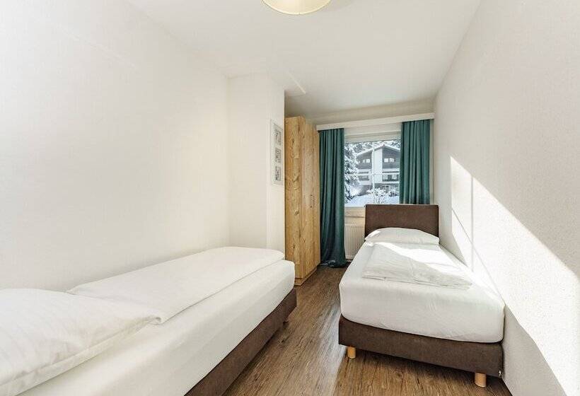 Апартаменты 3 Спальни, Landhaus Hubertus Wellness & Breakfast