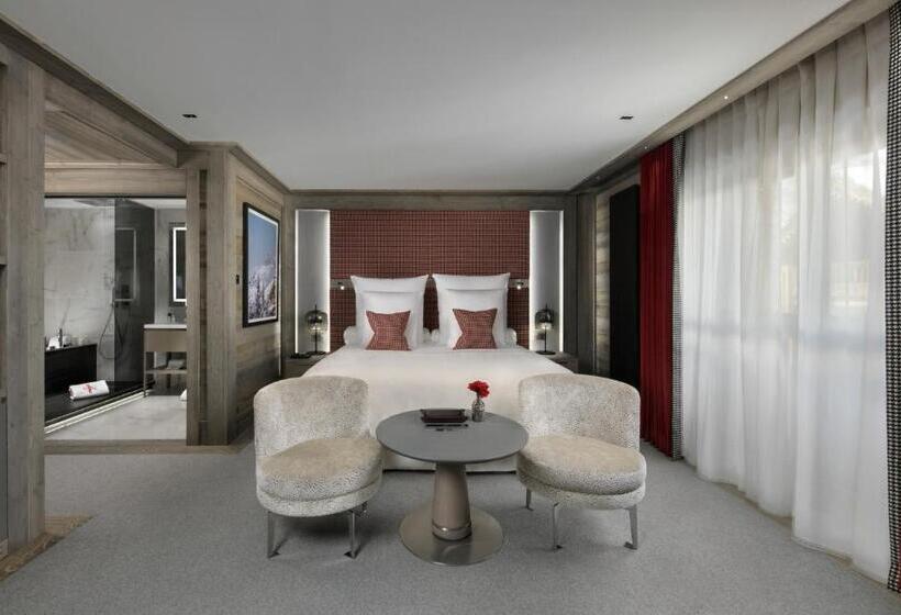 اتاق استاندارد, Le K2 Chogori