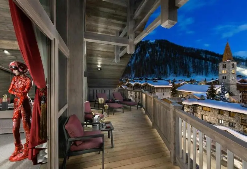 1 Bedroom Penthouse Apartment, Le K2 Chogori
