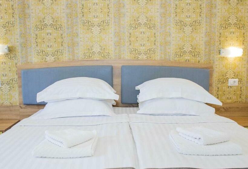 غرفة قياسية مزودة بجاكوزى, Olanesti & Spa Medical