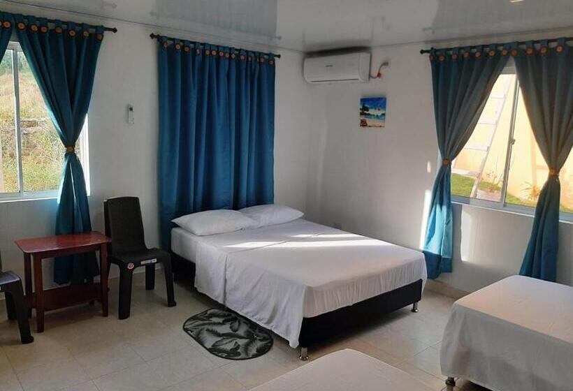 ファミリールーム, Posada Mcbean