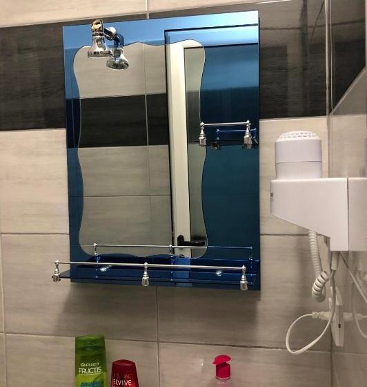 غرفة قياسية, Villa Ago