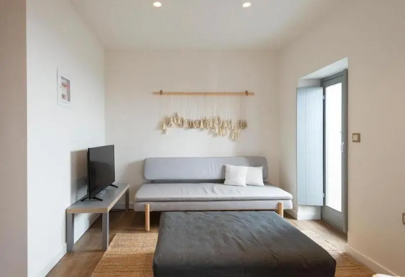 スーペリアースイート, Pylosea Luxury Lodge