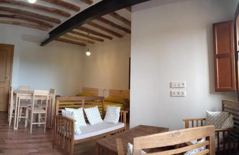 استودیوی استاندارد, Apartamentos Rurales Rad Icarium
