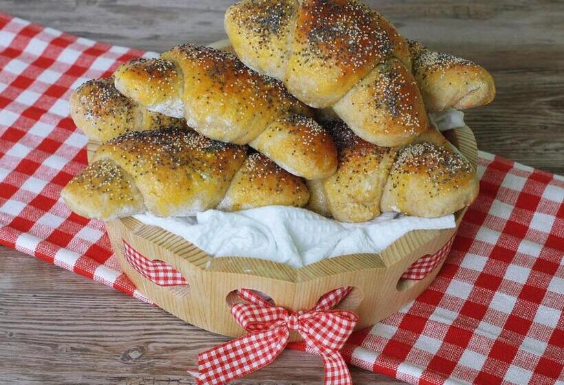 غرفة قياسية, Biela Labuť