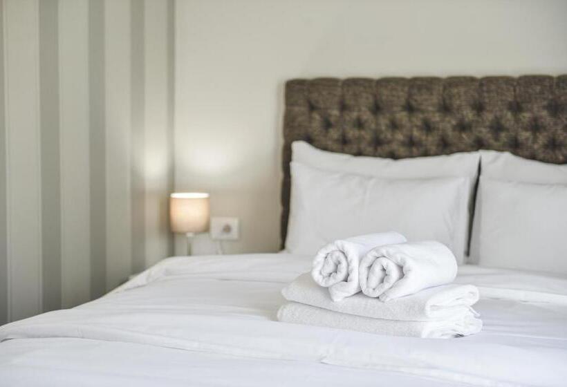 آپارتمان 1 خوابه با تراس, Vila Savka