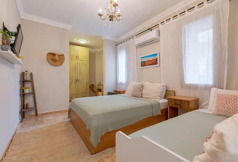 اتاق استاندارد سه نفره, Casa Di Datca