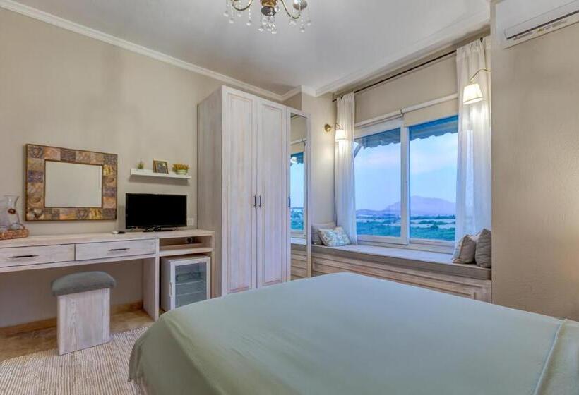 اتاق استاندارد با وان آب گرم, Casa Di Datca