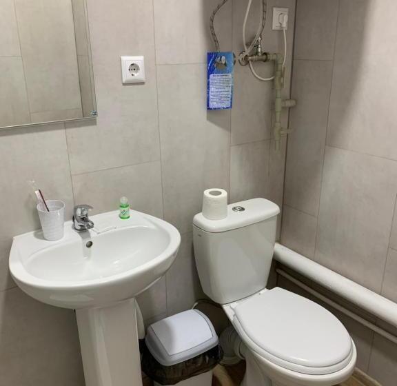 اتاق عادی یک تخته, міні готель білий квадрат