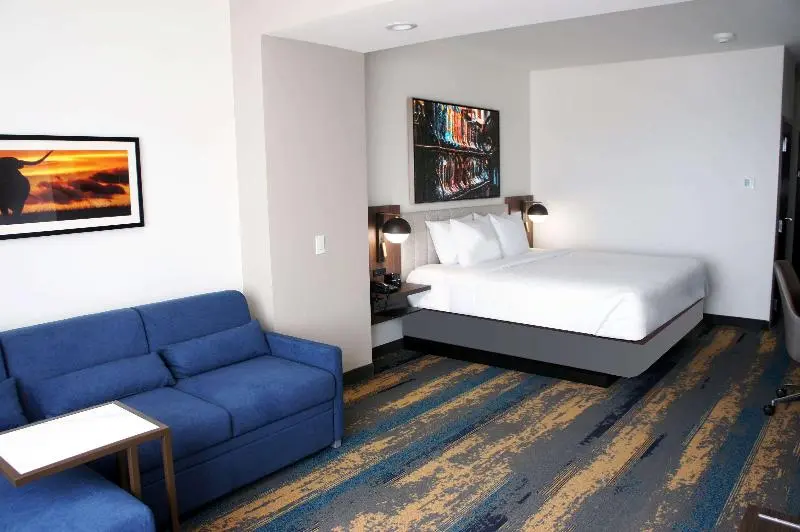 キングサイズベッドのエクゼクティブルーム, La Quinta Inn & Suites By Wyndham Terrell