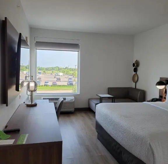 キングサイズベッドのスタンダードルーム, La Quinta Inn & Suites By Wyndham Terrell