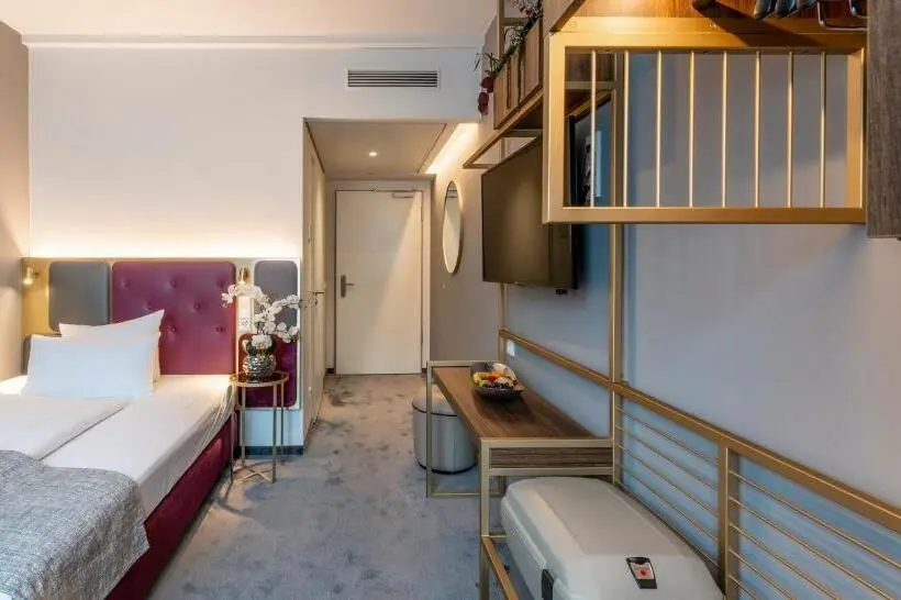 اتاق پریمیوم یک تخته, Plaza Premium Munchen