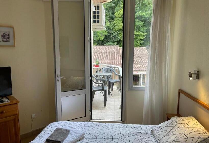 סטודיו סטנדרט עם מרפסת, Résidence Aramis