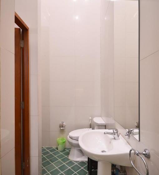 اتاق استاندارد با تخت بزرگ, Hilltop Wellness Resort