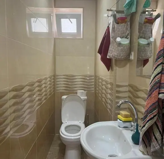 اتاق استاندارد با سرویس بهداشتی مشترک, Tskaltubo Terrace