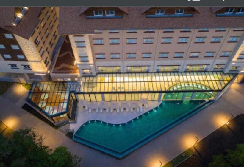 اتاق لوکس, Apartamento Em Resort & Spa Gramado