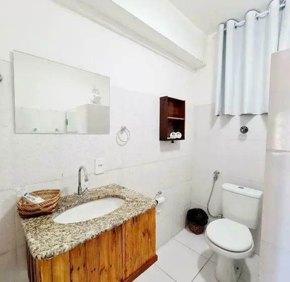 اتاق اکونومی یک تخته, Casa Dos Frades