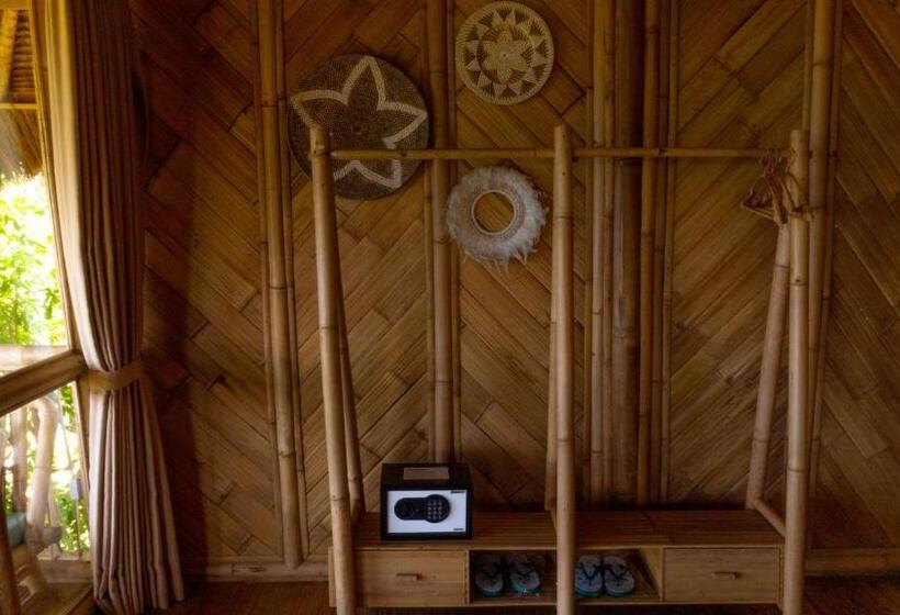 Вилла 1 Спальня Вид на Море, Elang Hillside Bamboo Villas