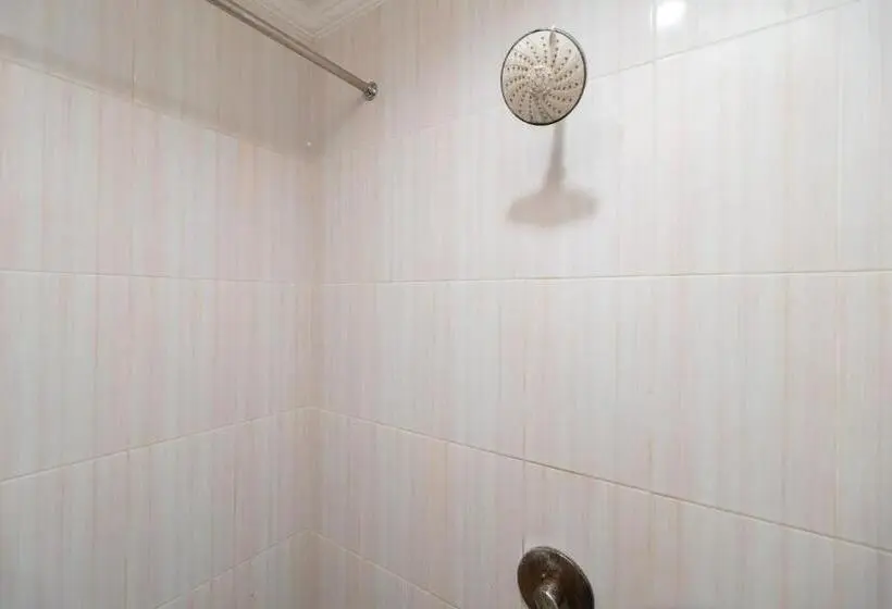 スイート, Reddoorz Near Rsia Andini Pekanbaru