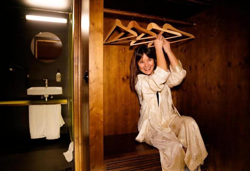 اتاق استاندارد, Zero Box Lodge Coimbra