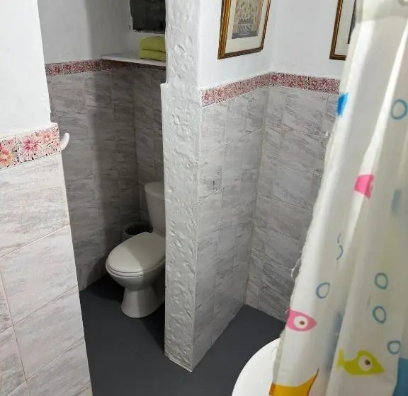 スタンダード4人部屋, Finca Jaragual