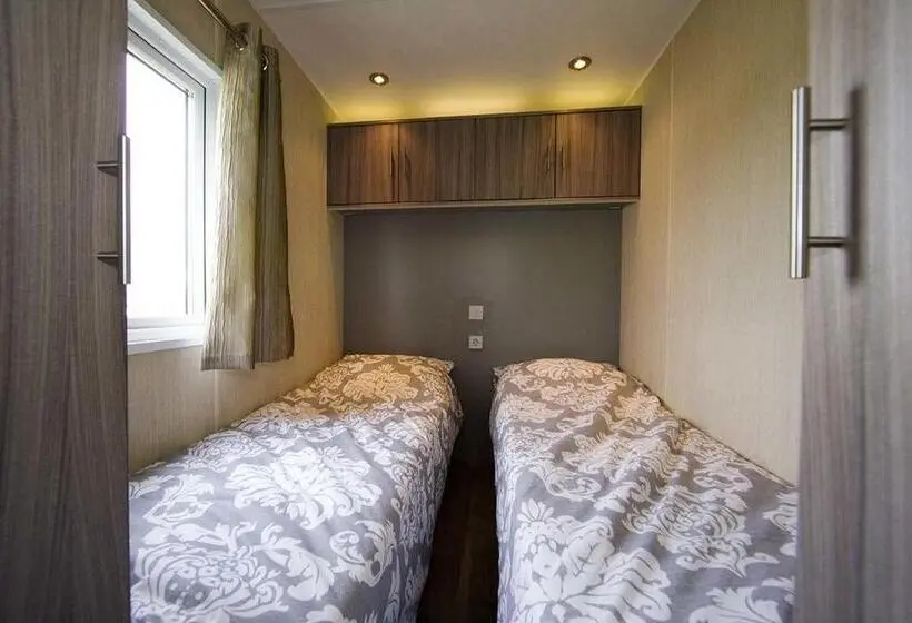 Huoneisto 2 Makuuhuonetta, Bungalette Sauna 4p