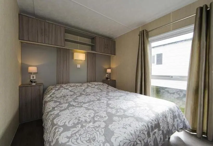 Huoneisto 2 Makuuhuonetta, Bungalette Sauna 4p