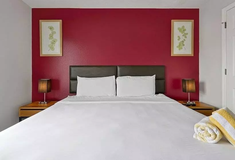 Talo 3 Makuuhuonetta, Encantada Resort Vacation Townhomes By Idiliq