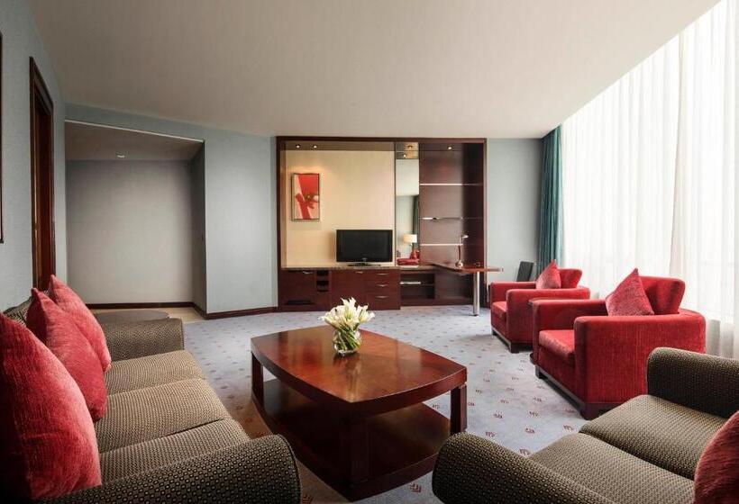 جناح سوبيريور, Crowne Plaza Wuxi City Center