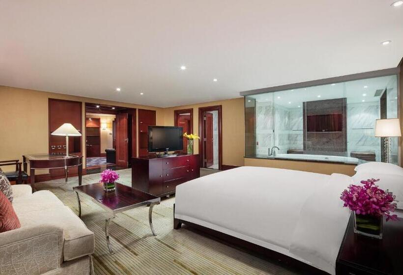 غرفه قياسية مطلة على القناة, Crowne Plaza Wuxi City Center