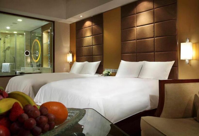 带城市景观的标准间, Crowne Plaza Yantai Sea View, An Ihg