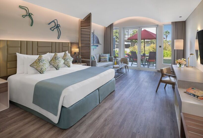 Полулюкс Одноместный с Террасой, Ja The Resort   Ja Palm Tree Court, Dubai