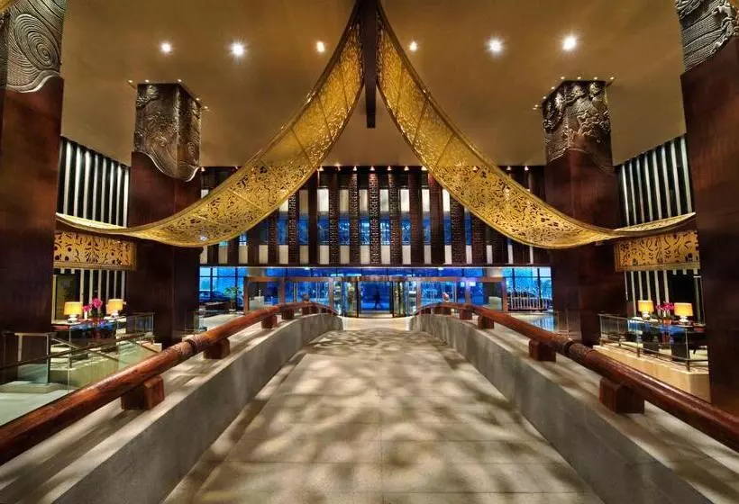 Deluxe room with river view, Jin Jiang International Hotel Xi An