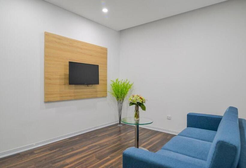 اتاق استاندارد با بالکن, Magnolia