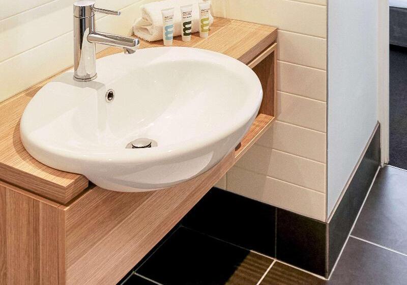 스탠다드 스튜디오, Mercure Melbourne Therry Street