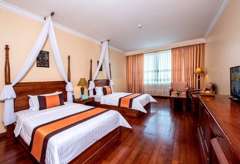 اتاق لوکس, Pacific Hotel & Spa