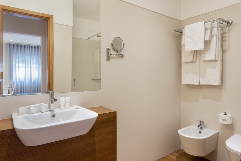 סטודיו סופריור, Das Salinas