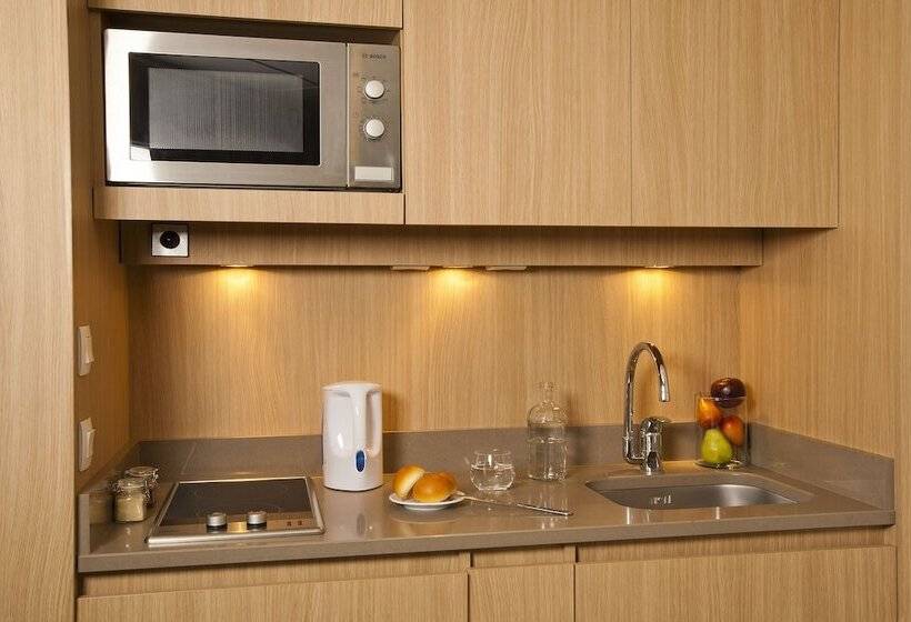 استودیوی استاندارد, Residhome Nantes Berges De La Loire