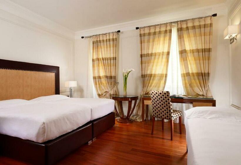 חדר סופריור לשלושה, Unahotels Decò Roma