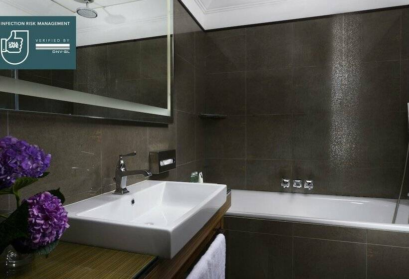 חדר אקזקיוטיב, Unahotels Decò Roma