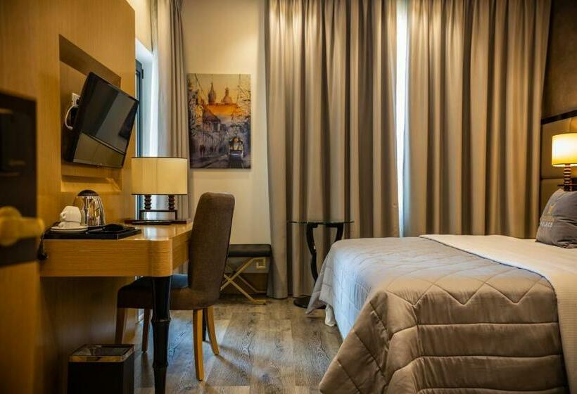 标准间带阳台, Golden Palace